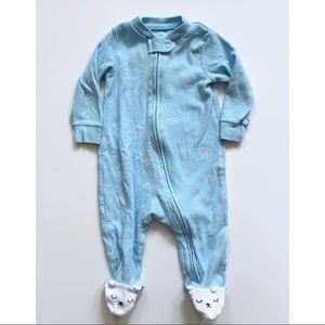 3/$10 Carter’s footie pajamas